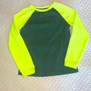 Old Navy 4t long sleeved rash guard